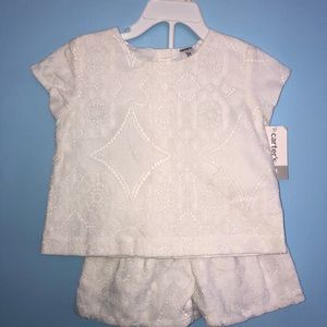 Brand New with Tags Carter’s Girls 2 Piece Set 3T